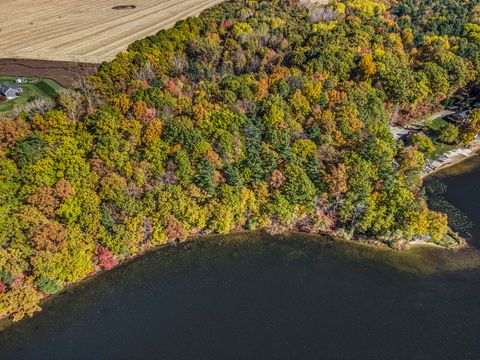 Photo of 8101 Lincoln Lake Avenue NE, Belding, MI 48809 (MLS # 25056040)