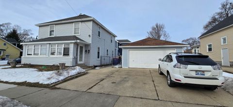 Photo of 855 Adams Street SE, Grand Rapids, MI 49507 (MLS # 26013332)
