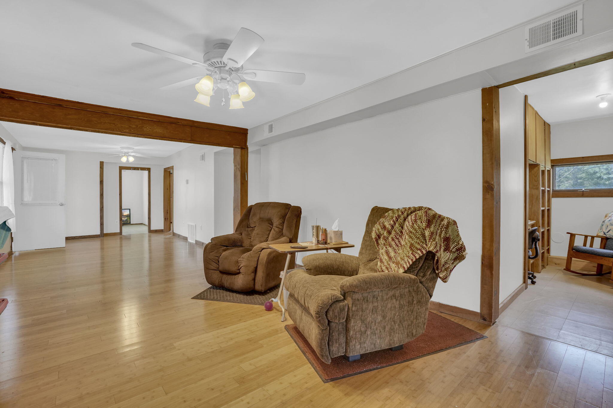 Listing 7