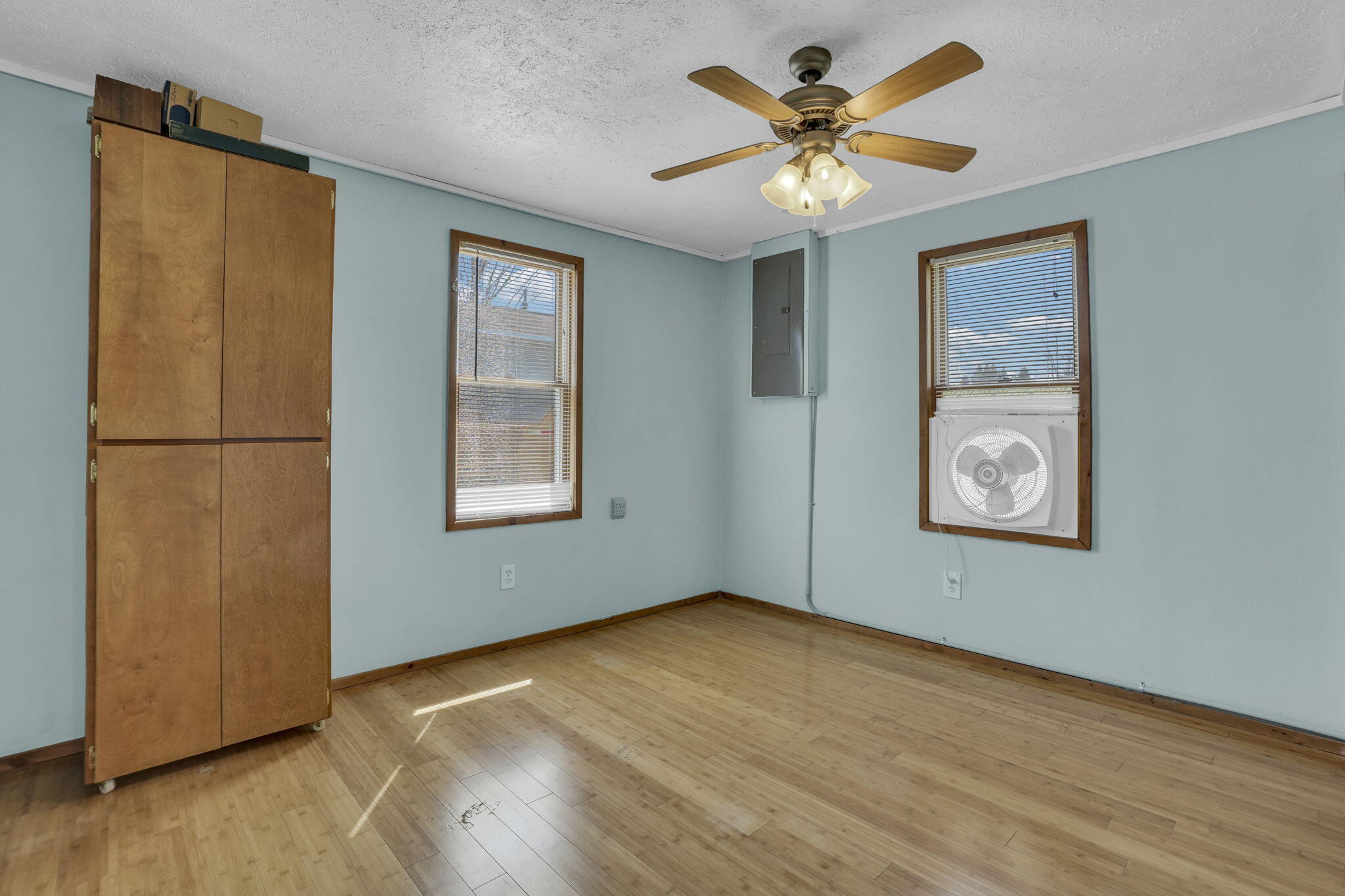 Listing 7