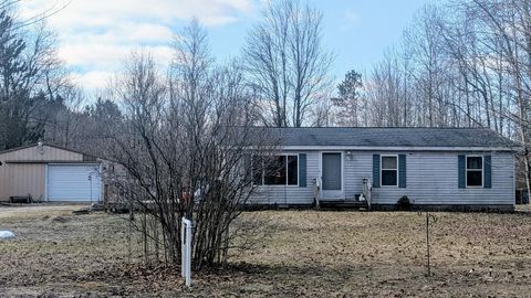 Photo of 14441 Woods Trail #65, Thompsonville, MI 49683 (MLS # 26014298)