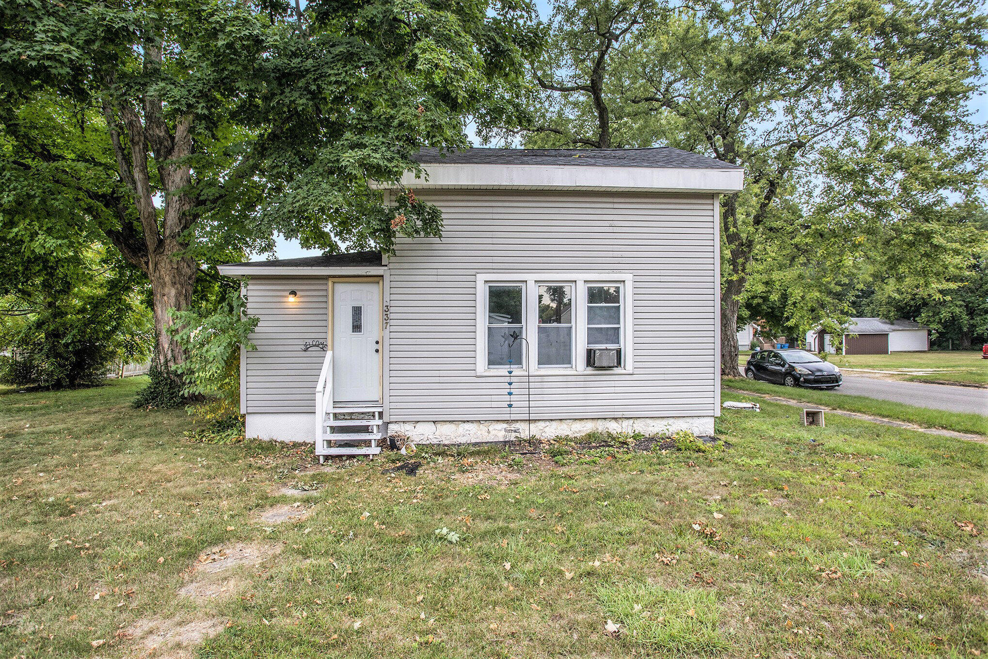 Bronson, Michigan 49028, United States, 2 Bedrooms Bedrooms, ,1 BathroomBathrooms,Residential,Active,216551