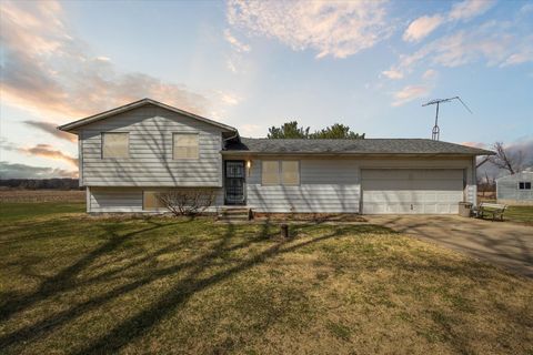 4935 Curran Road Buchanan MI 49107