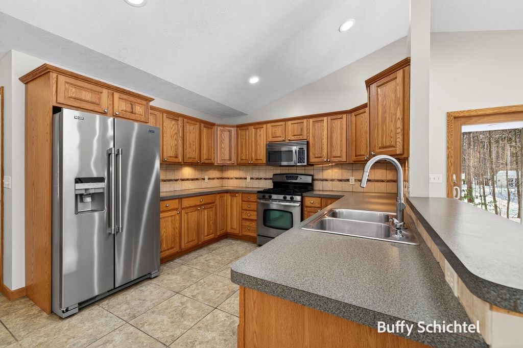 Photo of 992 Tibalew Drive NW, Sparta, MI 49345 (MLS # 26005195)