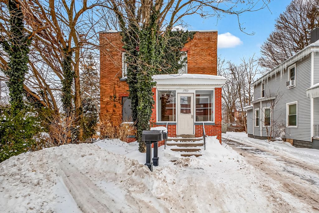 Photo of 1783 Sanford Street, Muskegon, MI 49441 (MLS # 25062515)