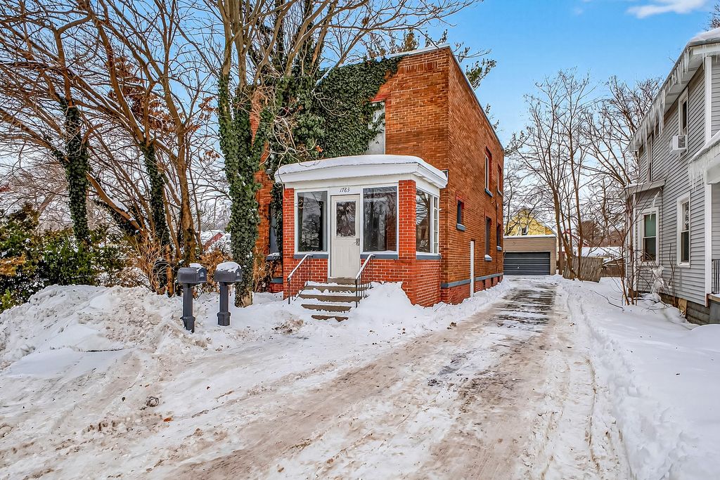 Photo of 1783 Sanford Street, Muskegon, MI 49441 (MLS # 25062515)