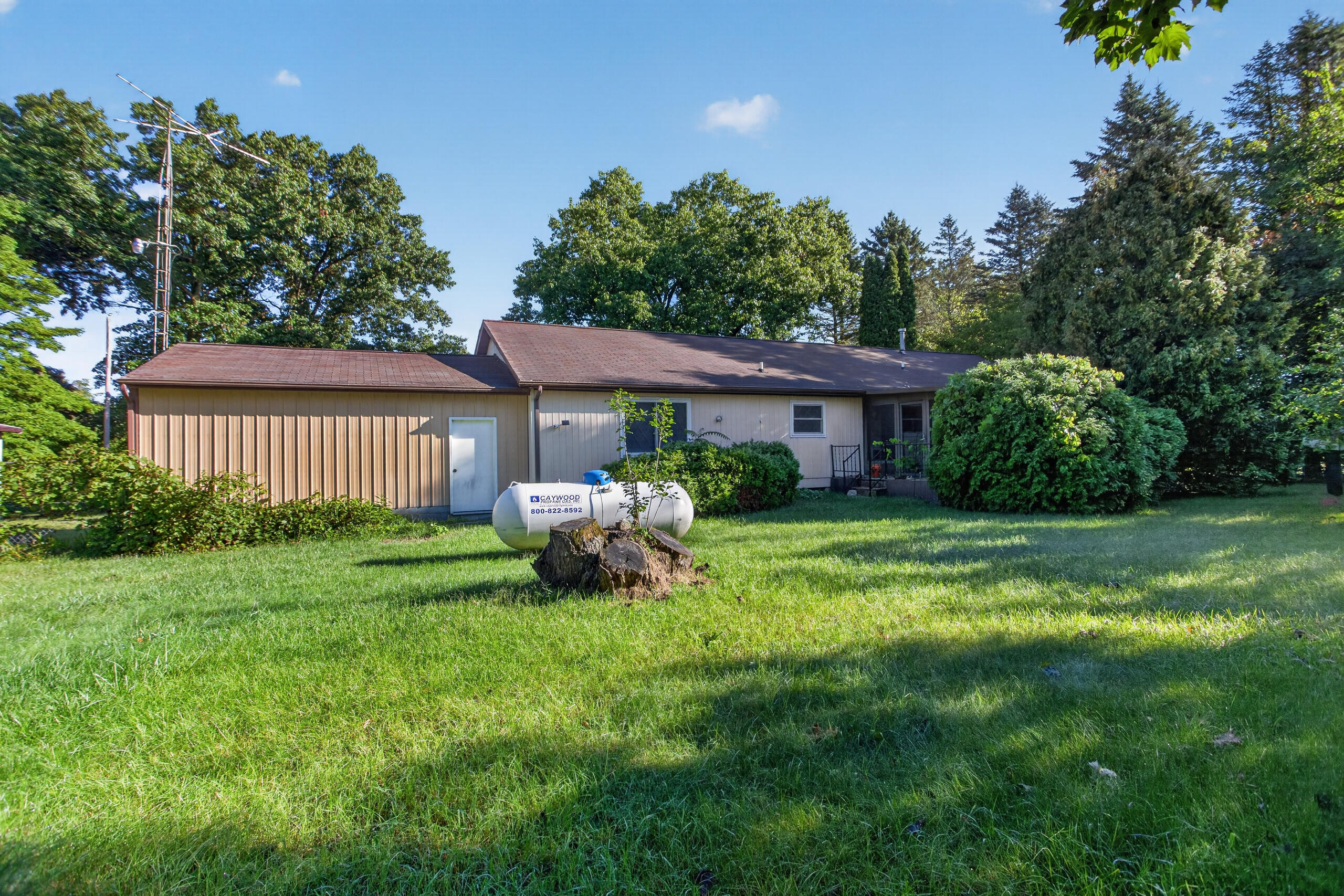 Properties Available 4 - 4 6137 Young Road