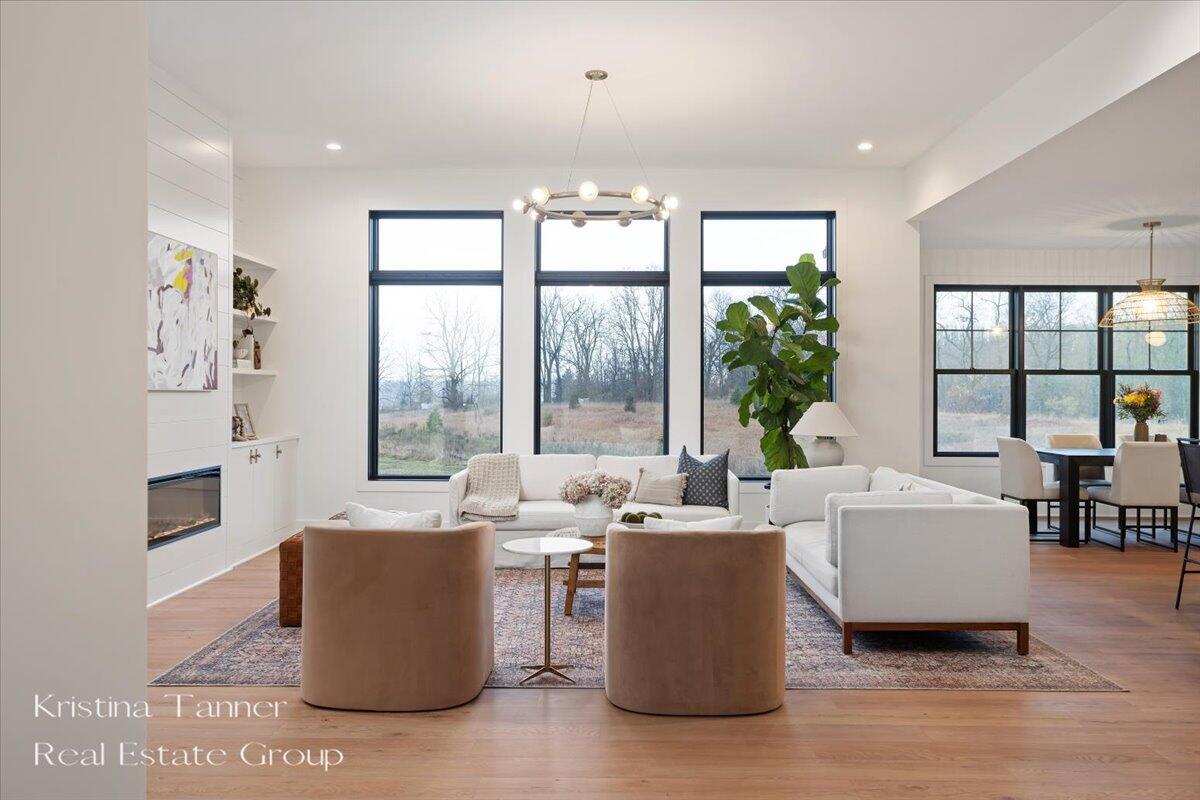 742 Honey Creek