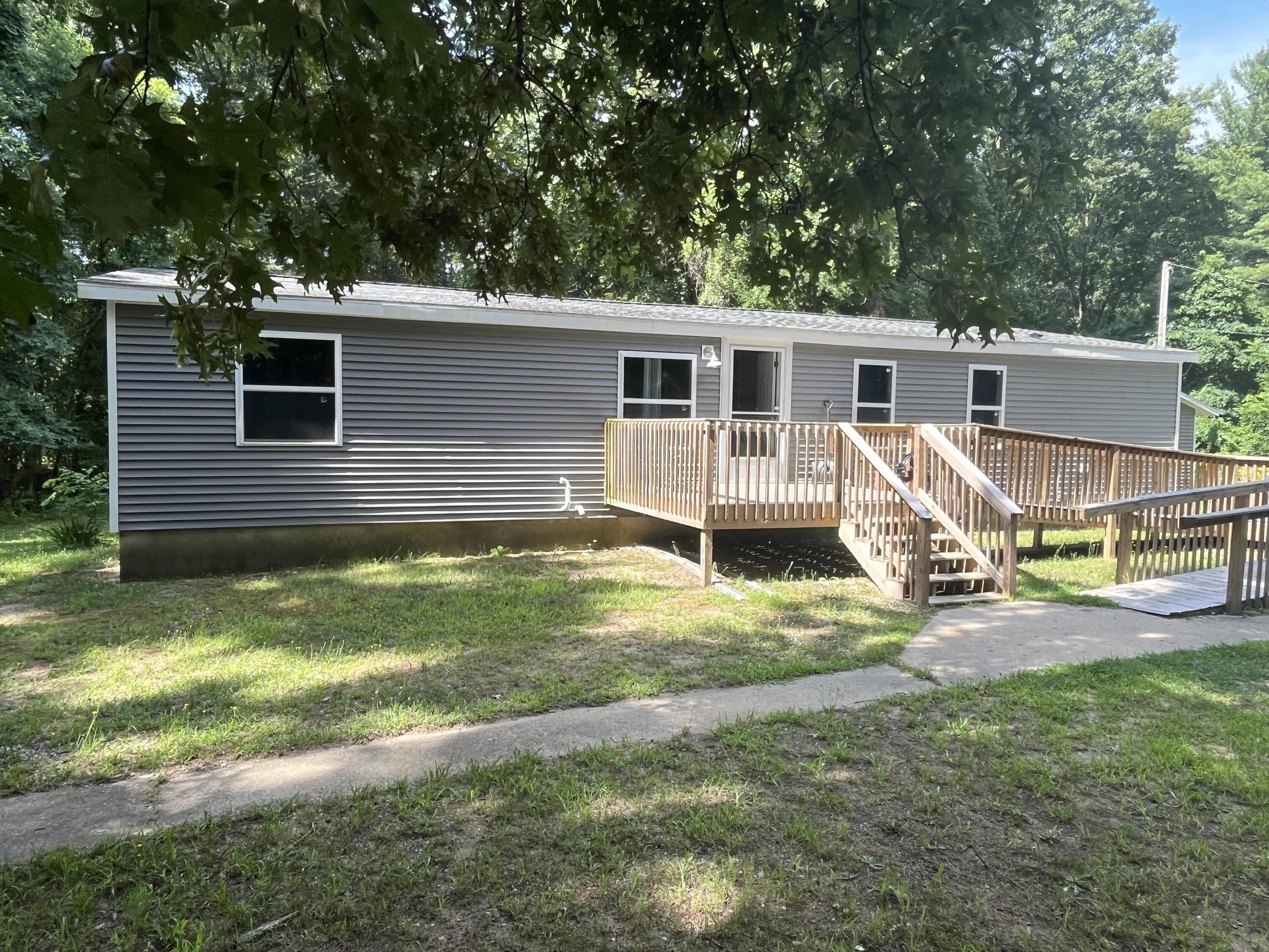 Allegan, Michigan 49010, United States, 4 Bedrooms Bedrooms, ,2 BathroomsBathrooms,Residential,Active,195254