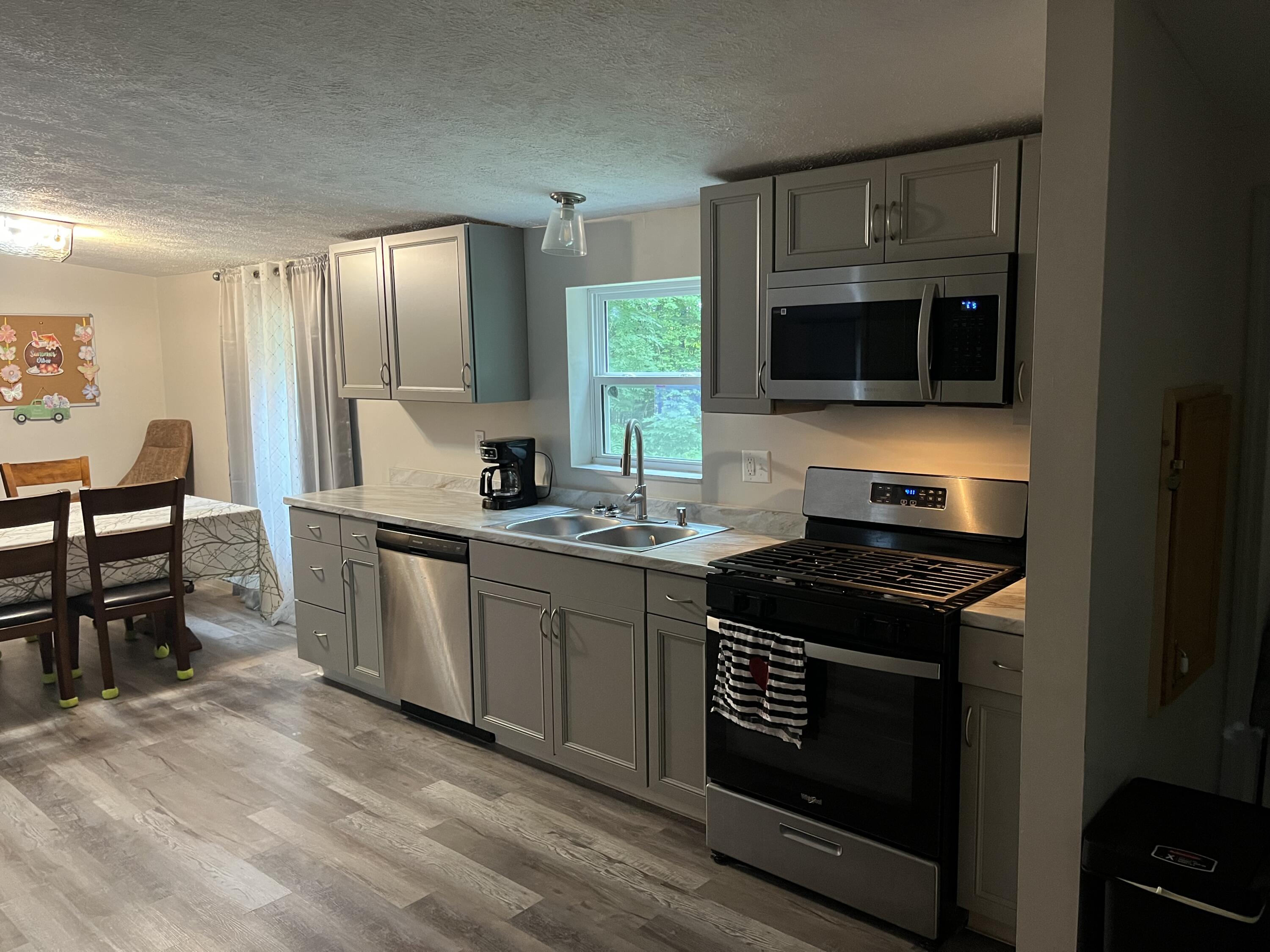 Allegan, Michigan 49010, United States, 4 Bedrooms Bedrooms, ,2 BathroomsBathrooms,Residential,Active,195254