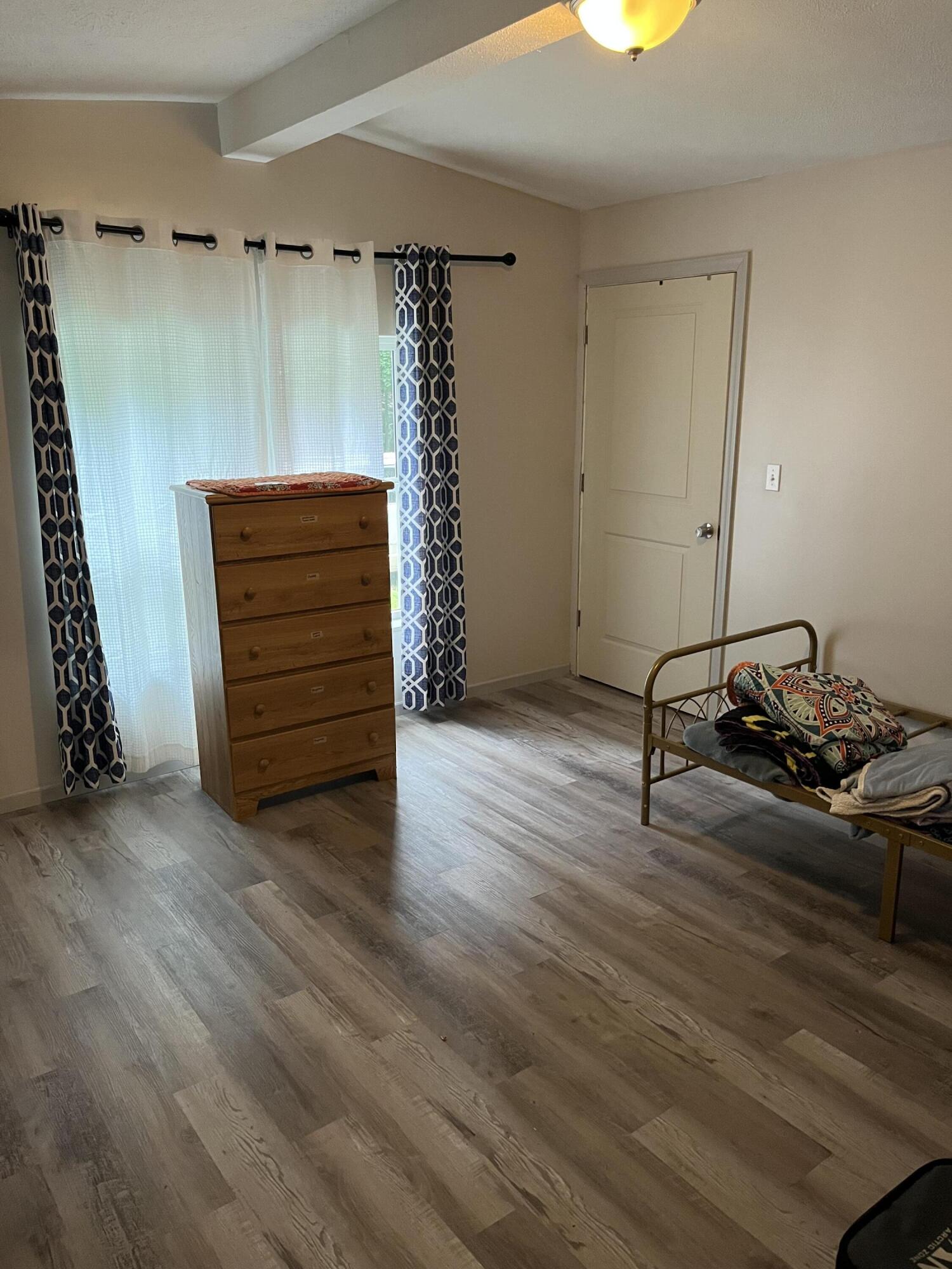 Allegan, Michigan 49010, United States, 4 Bedrooms Bedrooms, ,2 BathroomsBathrooms,Residential,Active,195254