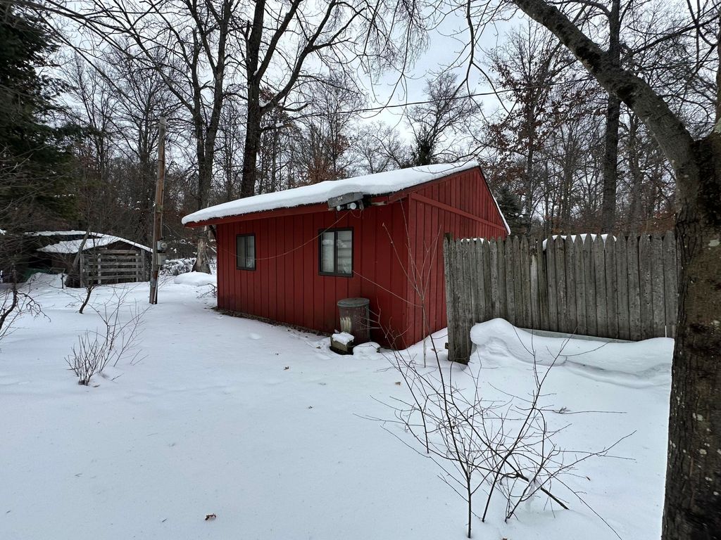 Photo of 2578 E 36th Street, Idlewild, MI 49642 (MLS # 26005666)