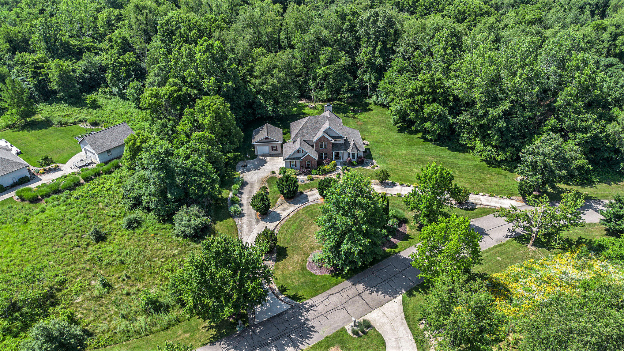 6372 Oak Court