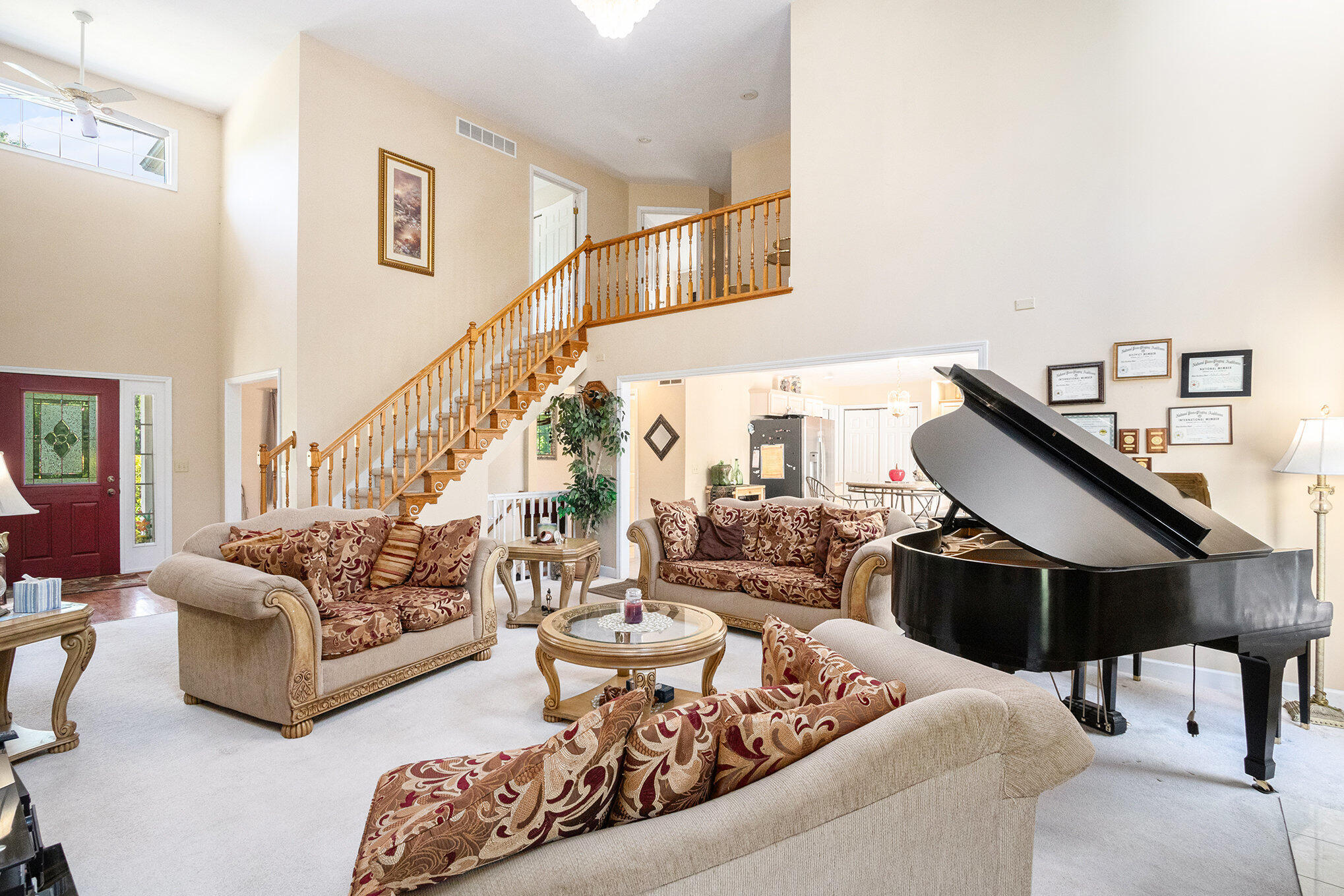 6372 Oak Court