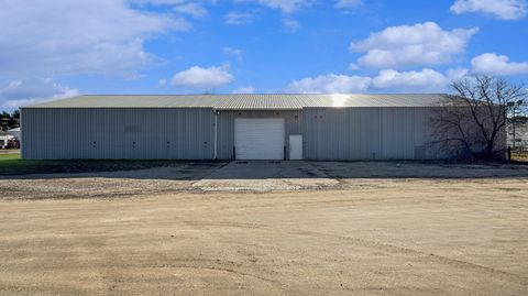 Photo of 291 Hanthorn Street, Cadillac, MI 49601 (MLS # 25059682)