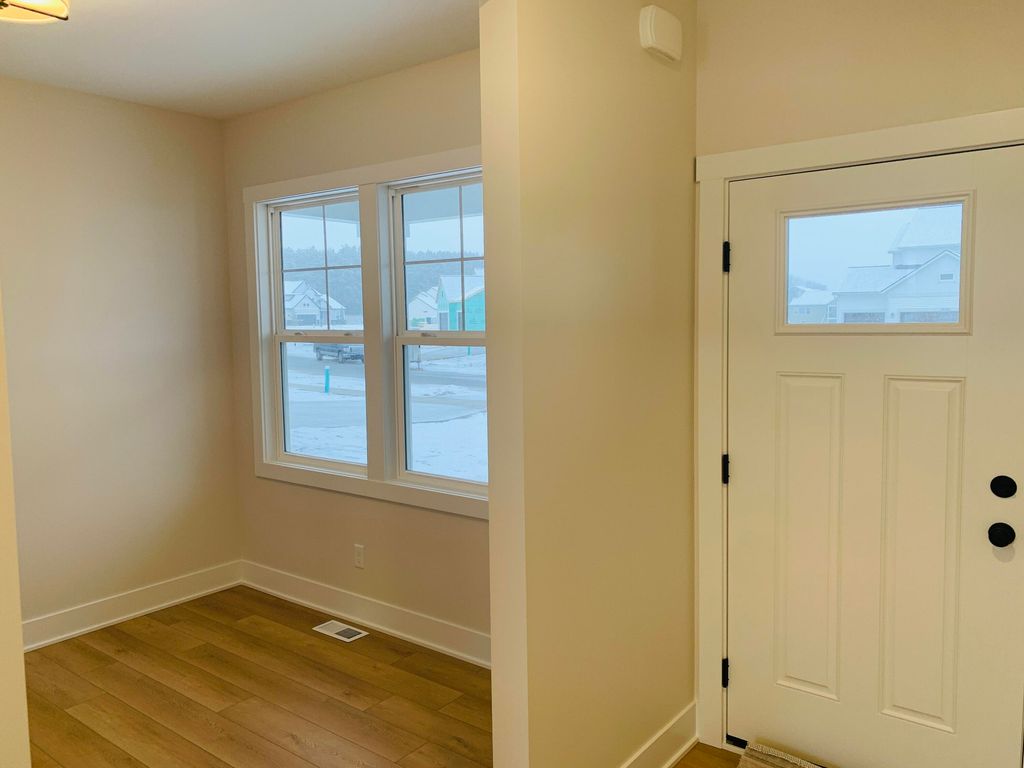 Photo of 15760 Norwalk Road, Grand Haven, MI 49417 (MLS # 25061234)