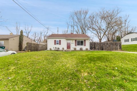 MLS: 25014044