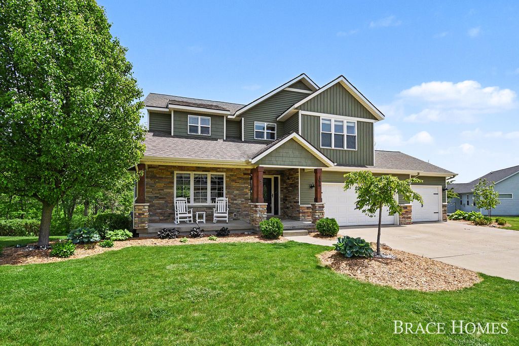 Photo of 156 Hightower Drive NE, Rockford, MI 49341 (MLS # 26025048)
