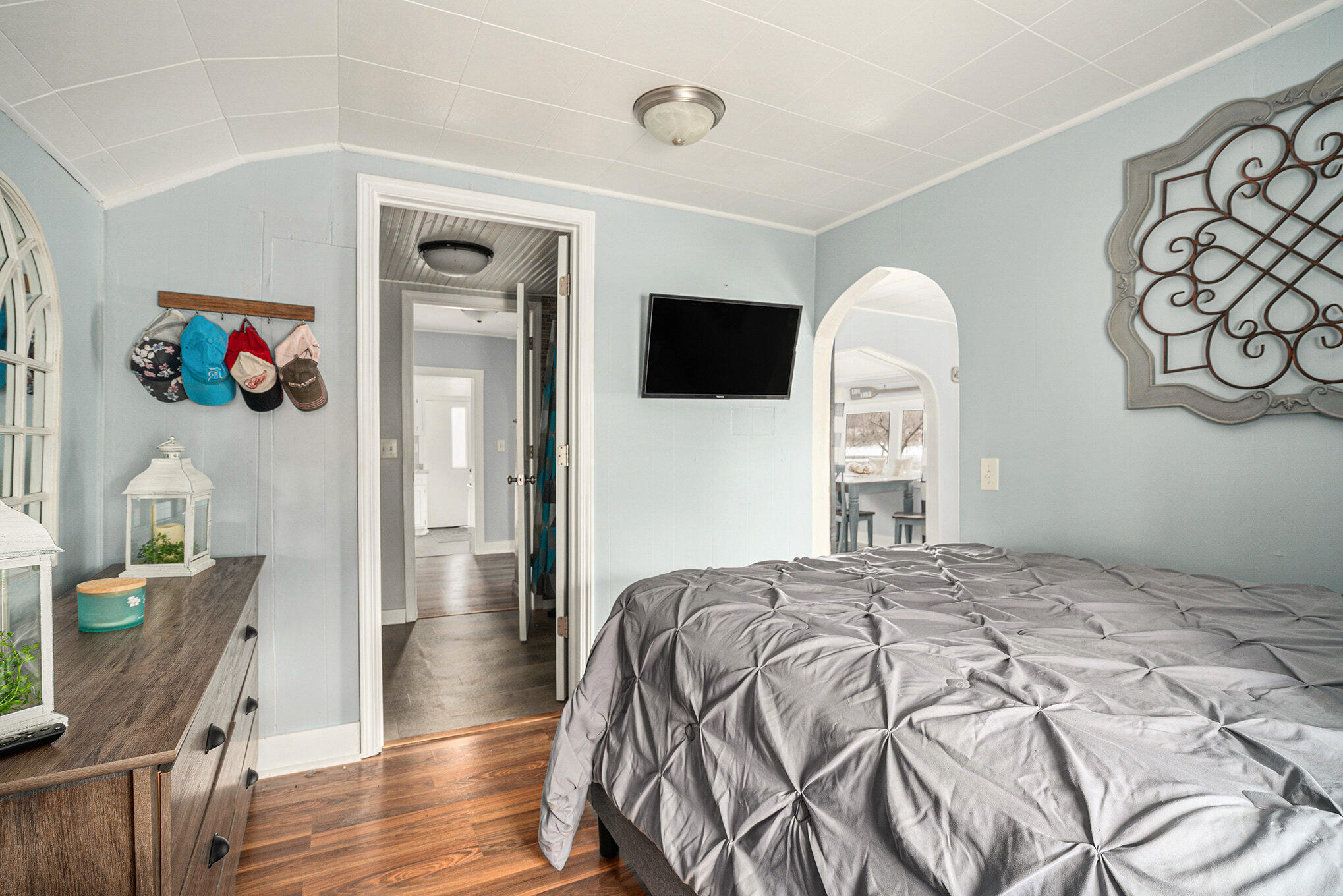 Sturgis, Michigan 49091, United States, 2 Bedrooms Bedrooms, ,1 BathroomBathrooms,Residential,Pending,101933