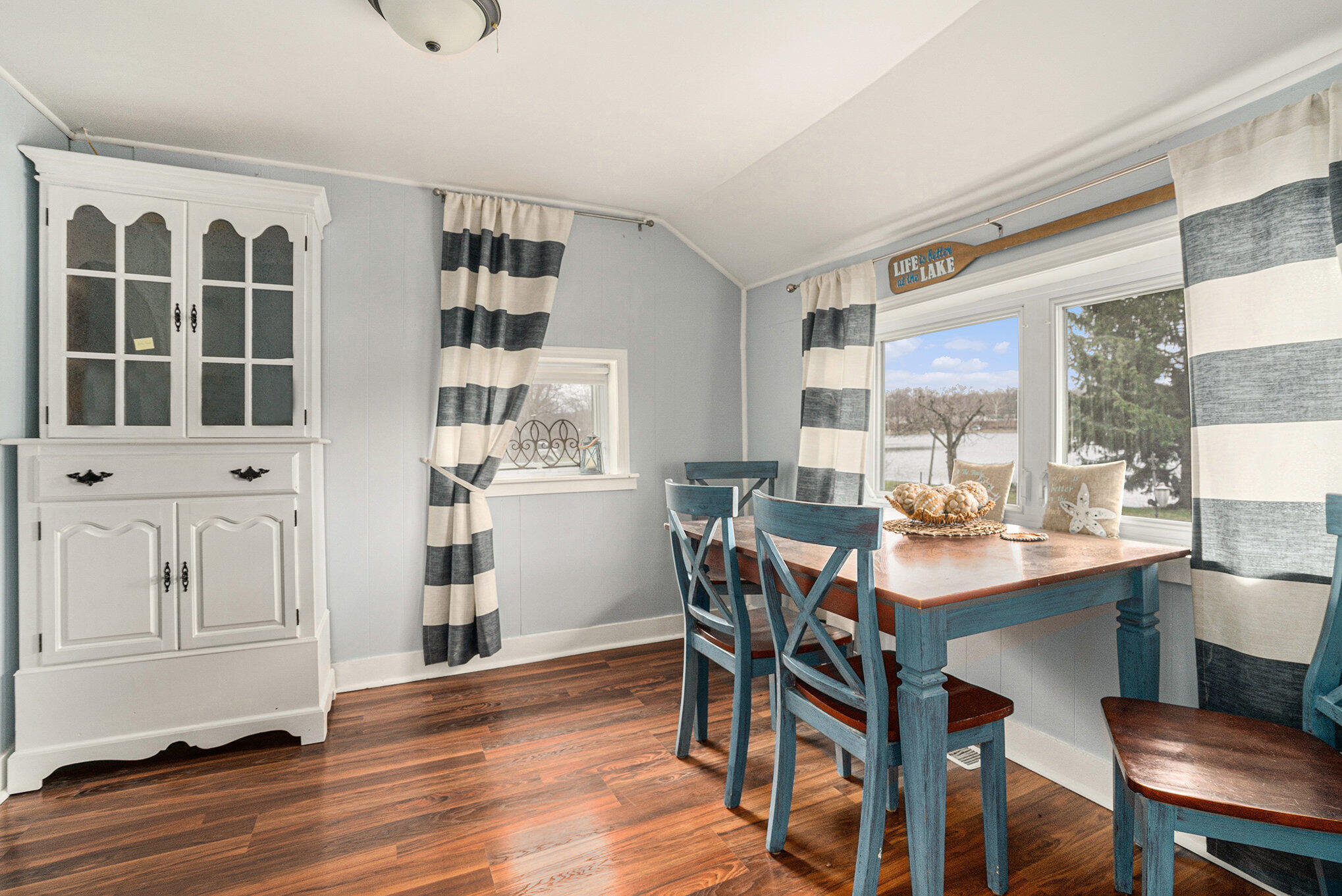 Sturgis, Michigan 49091, United States, 2 Bedrooms Bedrooms, ,1 BathroomBathrooms,Residential,Pending,101933