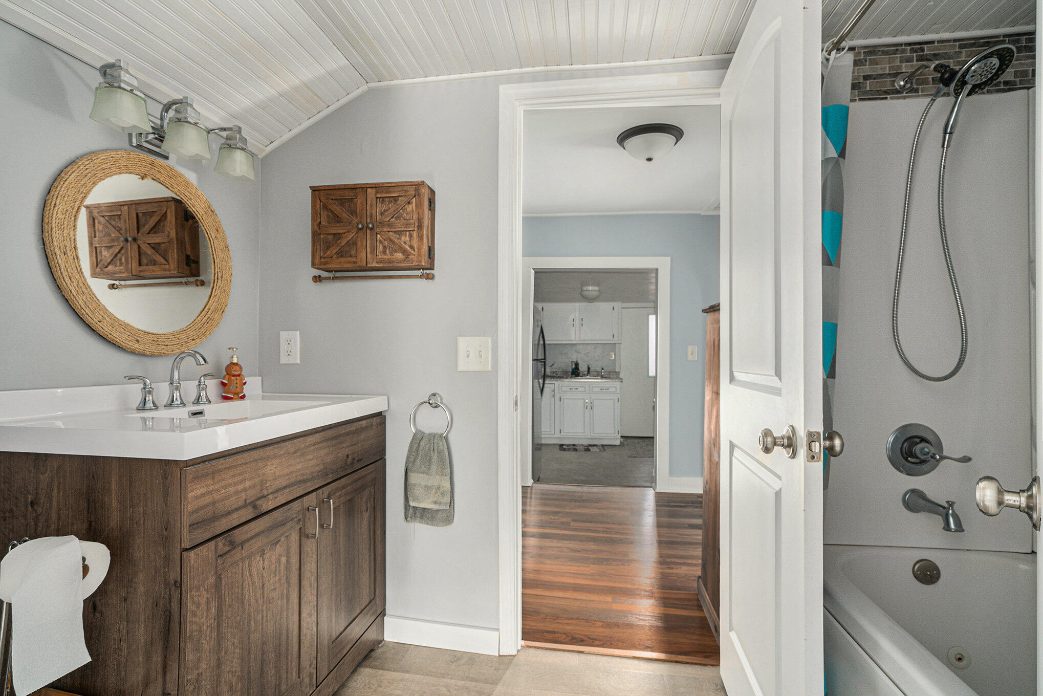 Sturgis, Michigan 49091, United States, 2 Bedrooms Bedrooms, ,1 BathroomBathrooms,Residential,Pending,101933