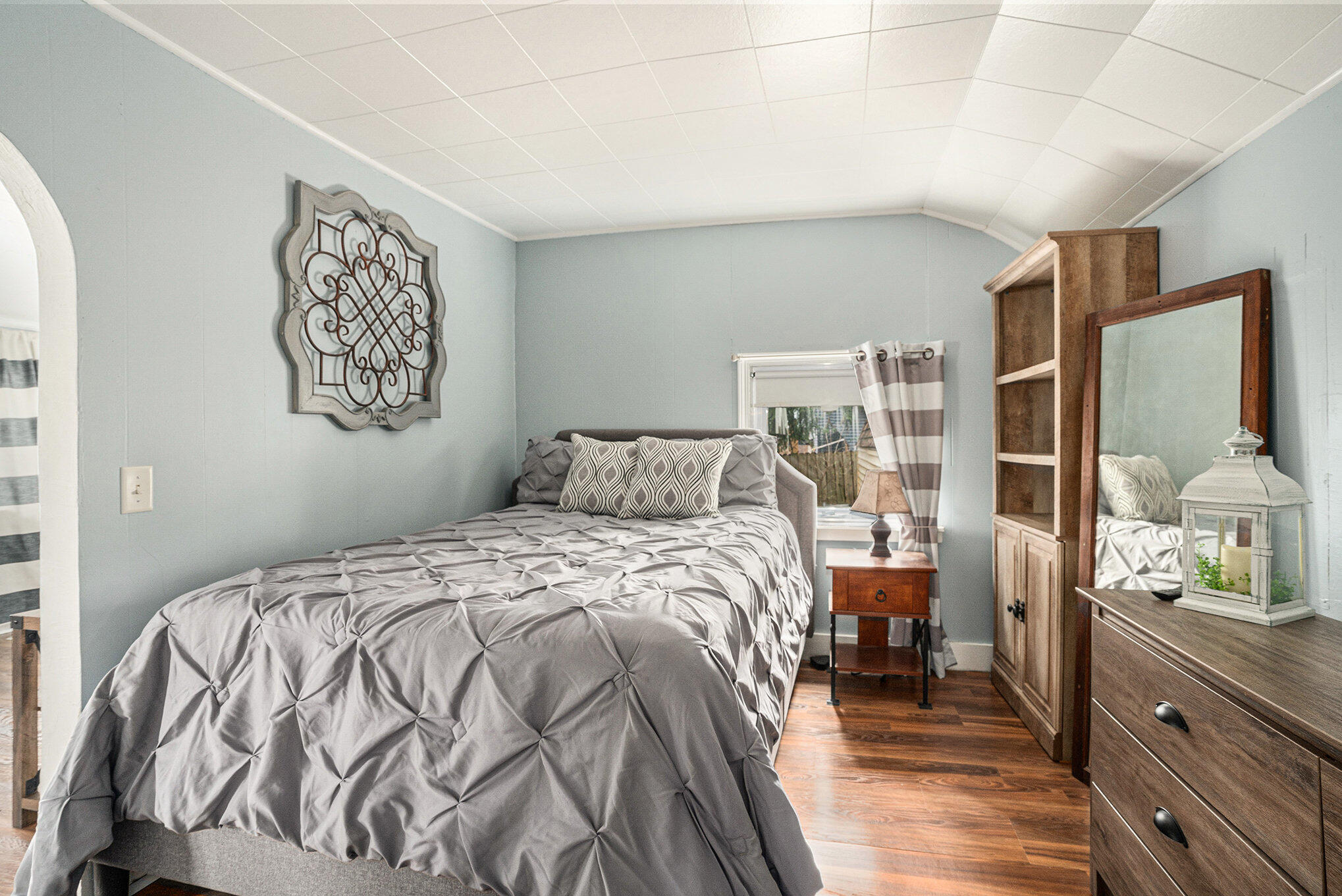 Sturgis, Michigan 49091, United States, 2 Bedrooms Bedrooms, ,1 BathroomBathrooms,Residential,Pending,101933