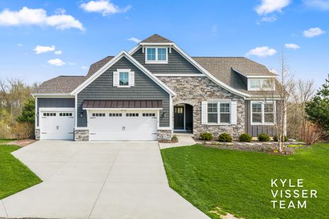 Photo of 4112 Old Hawk Court NE, Grand Rapids, MI 49525 (MLS # 26017556)