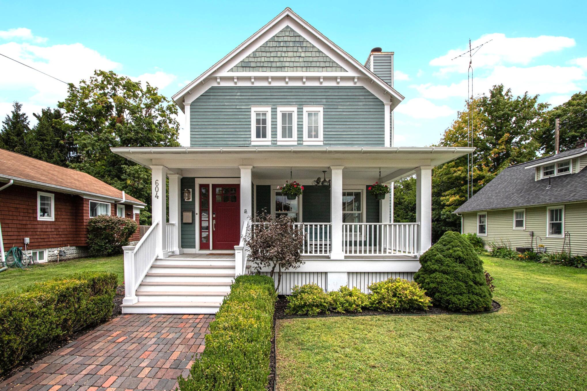 604 N Mechanic Street