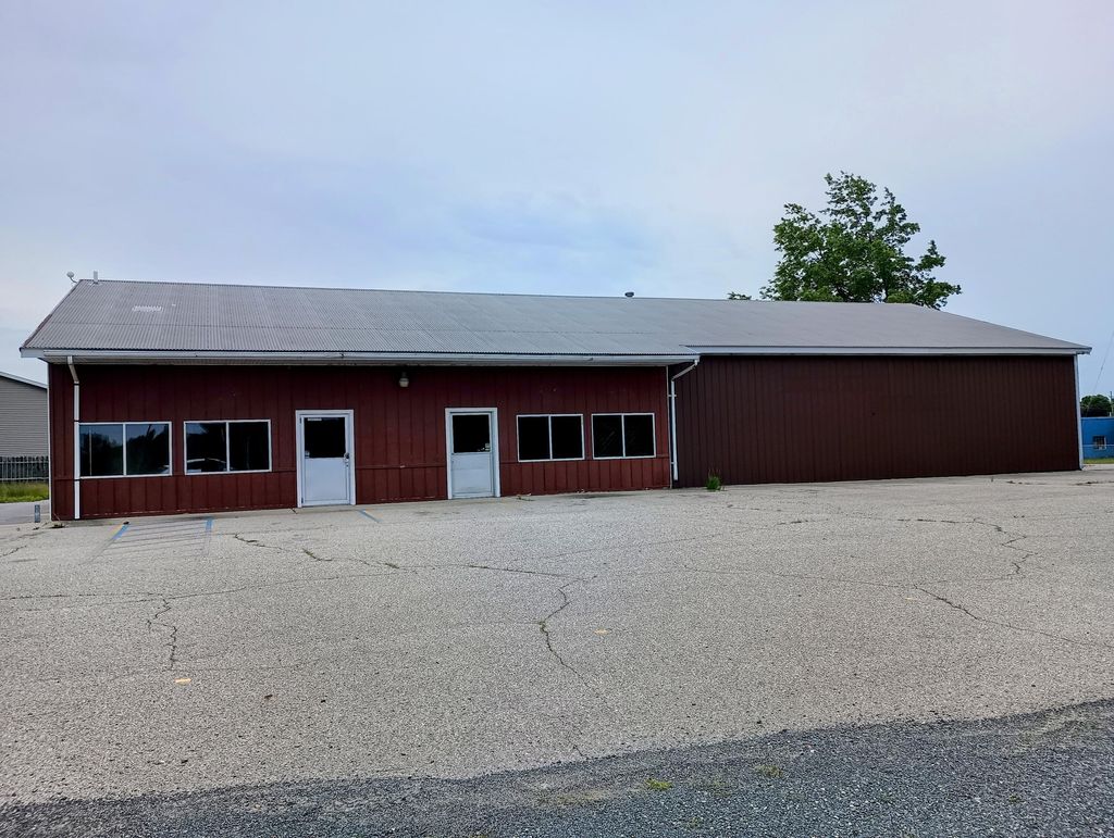 212 S Pere Marquette Highway, Ludington, MI 49431, MLS 24026164