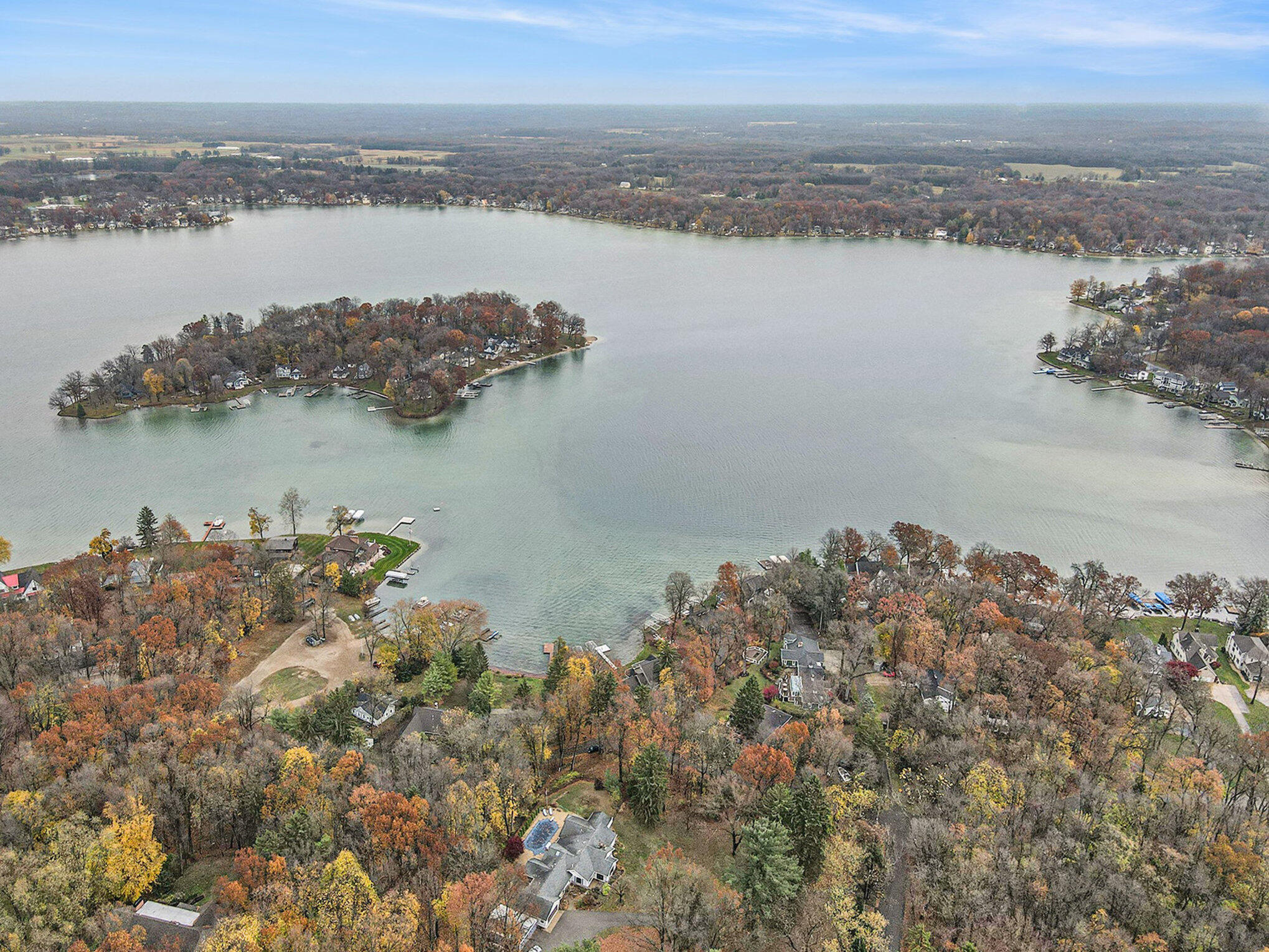 Richland, Michigan 49083, United States, 4 Bedrooms Bedrooms, ,5 BathroomsBathrooms,Residential,Pending,31907