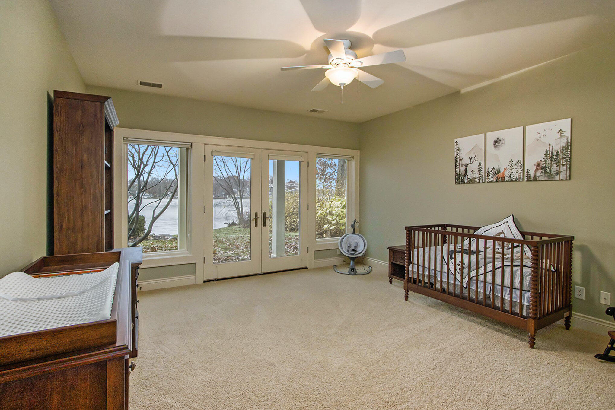 Richland, Michigan 49083, United States, 4 Bedrooms Bedrooms, ,5 BathroomsBathrooms,Residential,Pending,31907