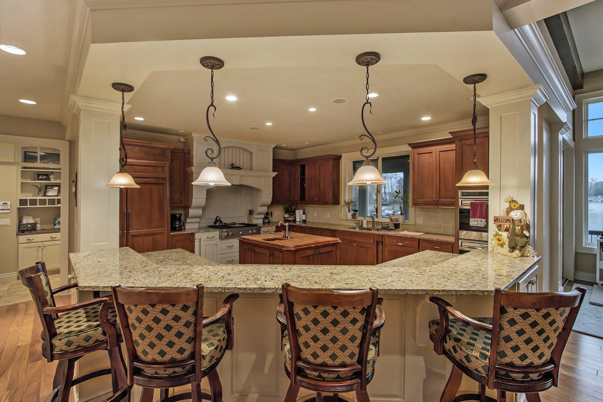 Richland, Michigan 49083, United States, 4 Bedrooms Bedrooms, ,5 BathroomsBathrooms,Residential,Pending,31907