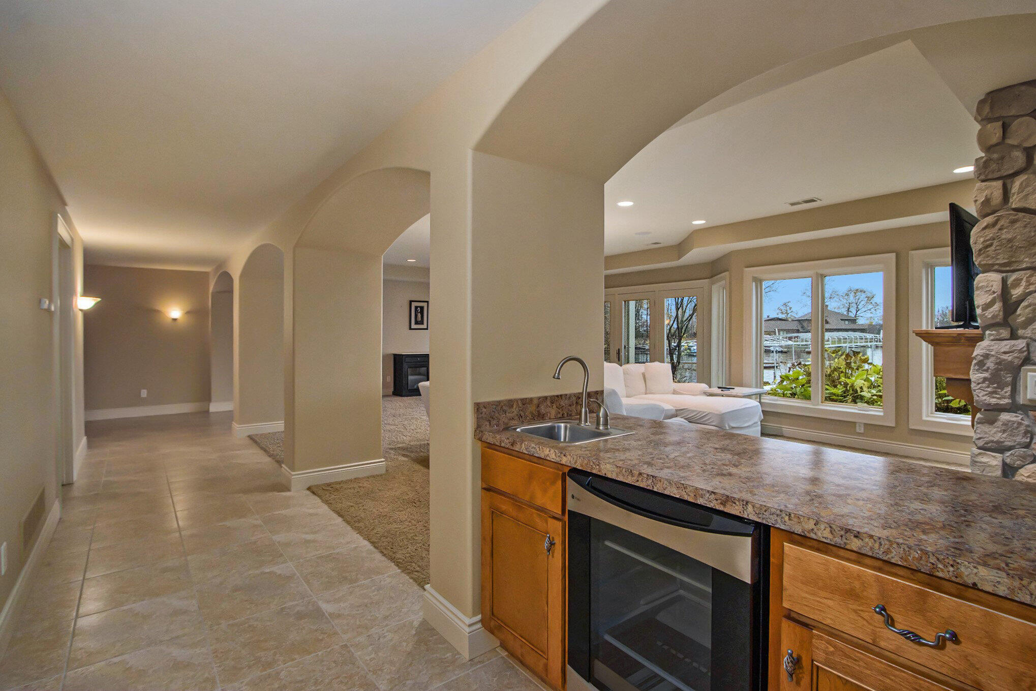 Richland, Michigan 49083, United States, 4 Bedrooms Bedrooms, ,5 BathroomsBathrooms,Residential,Pending,31907