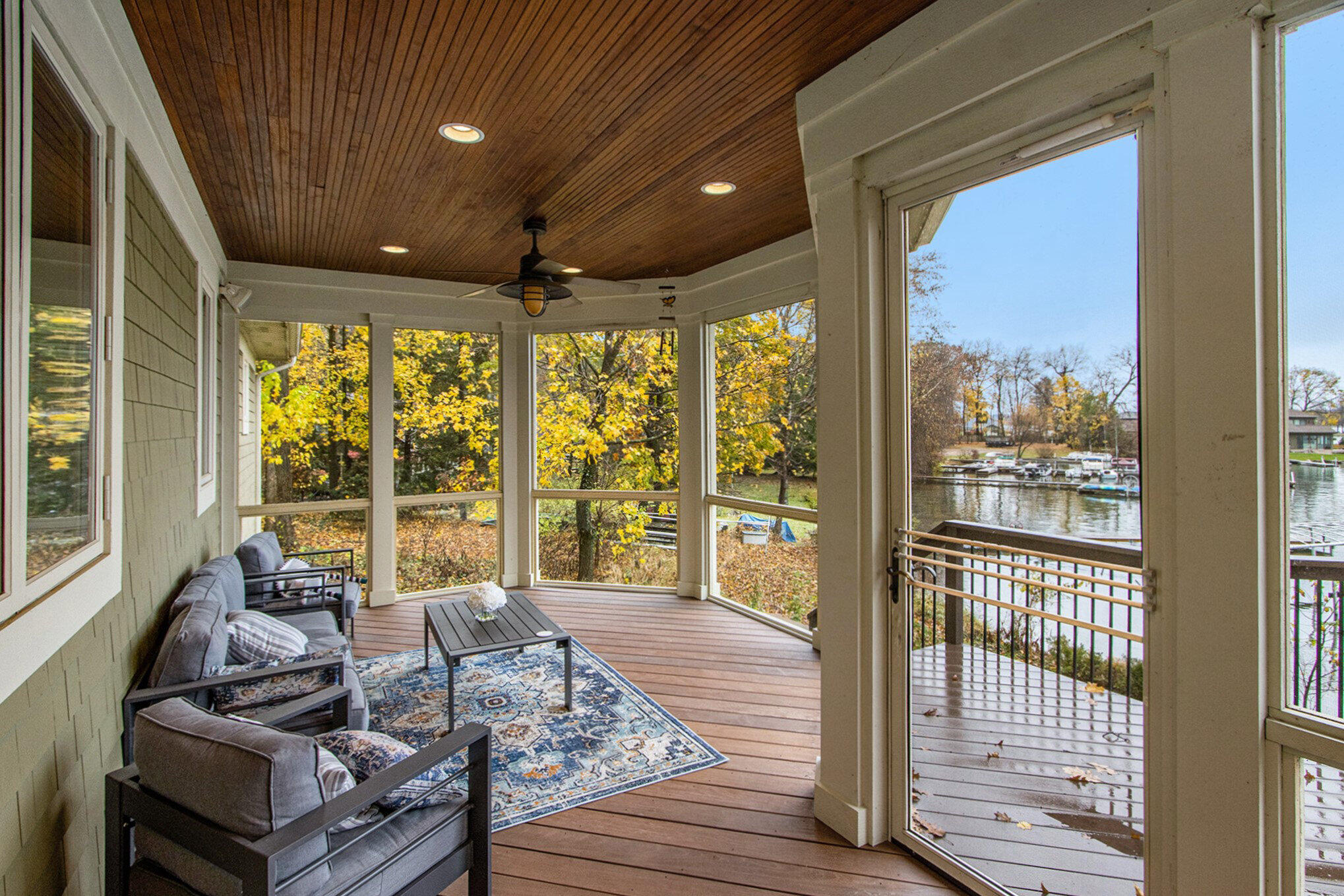 Richland, Michigan 49083, United States, 4 Bedrooms Bedrooms, ,5 BathroomsBathrooms,Residential,Pending,31907