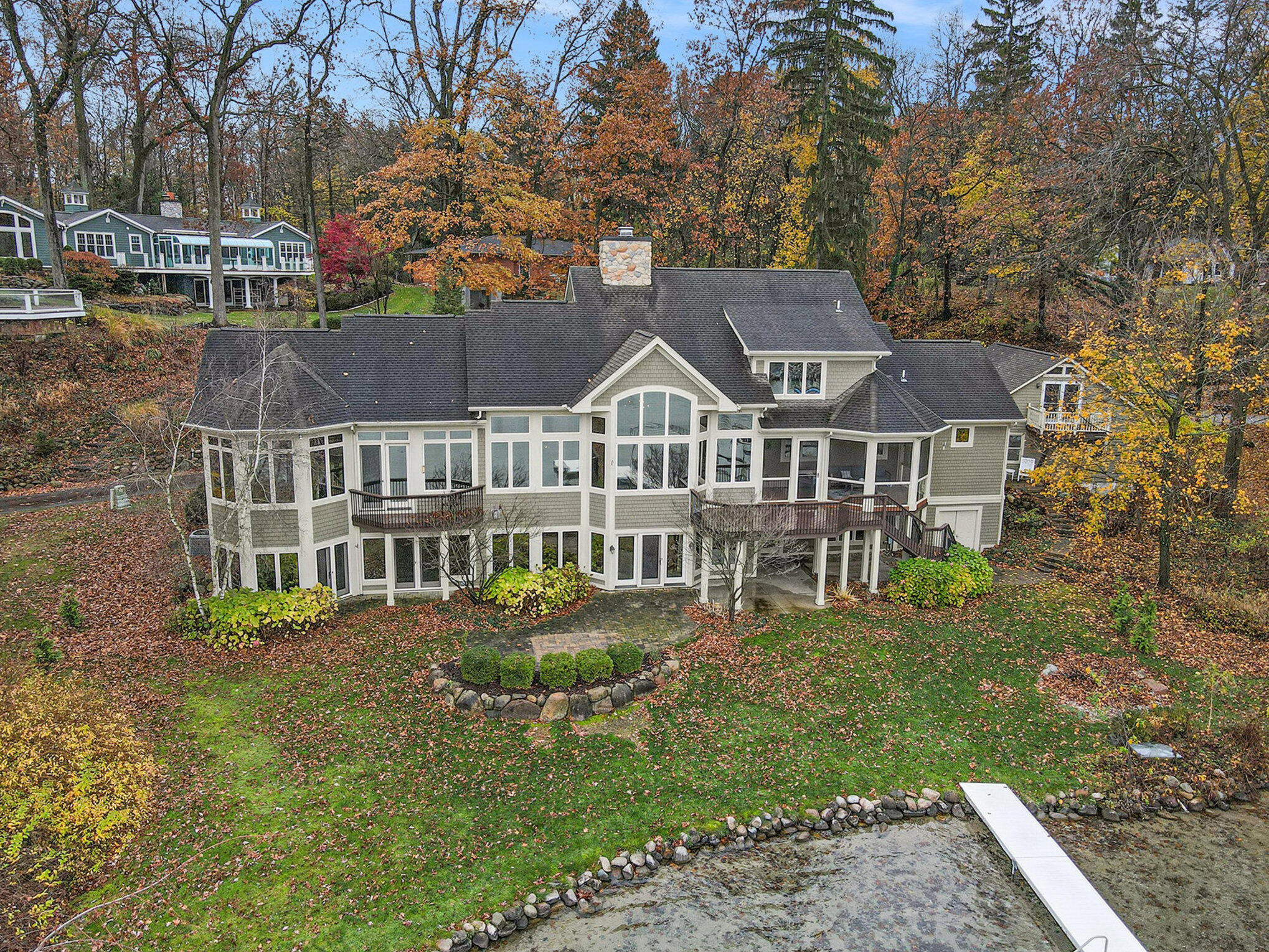 Richland, Michigan 49083, United States, 4 Bedrooms Bedrooms, ,5 BathroomsBathrooms,Residential,Pending,31907