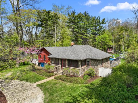 8633 East Road, Lakeside, MI 49116 - MLS#: 25011881