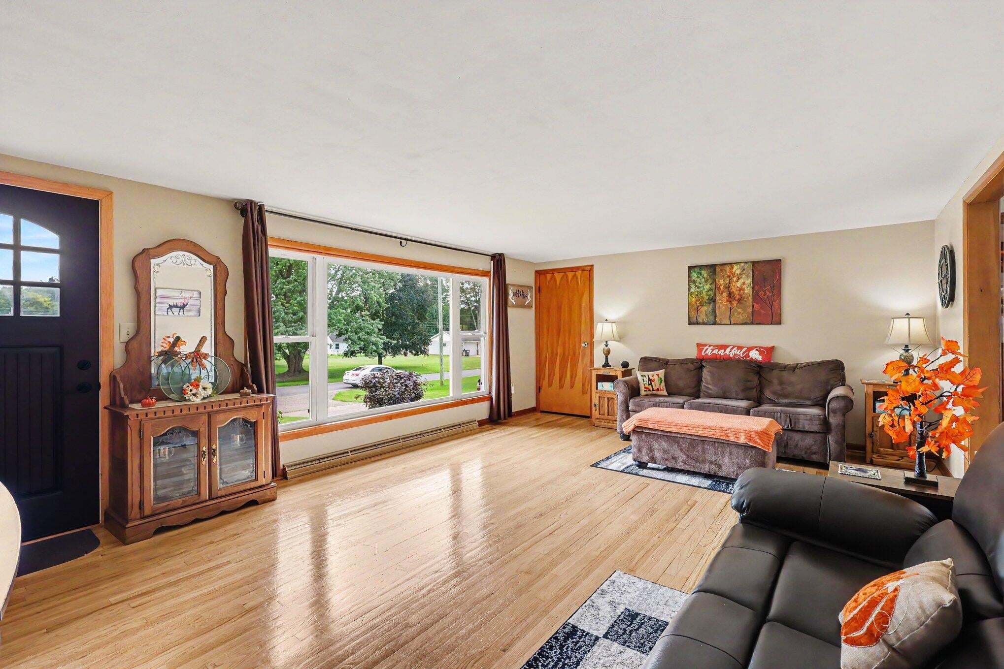 56690 Orchard Lane