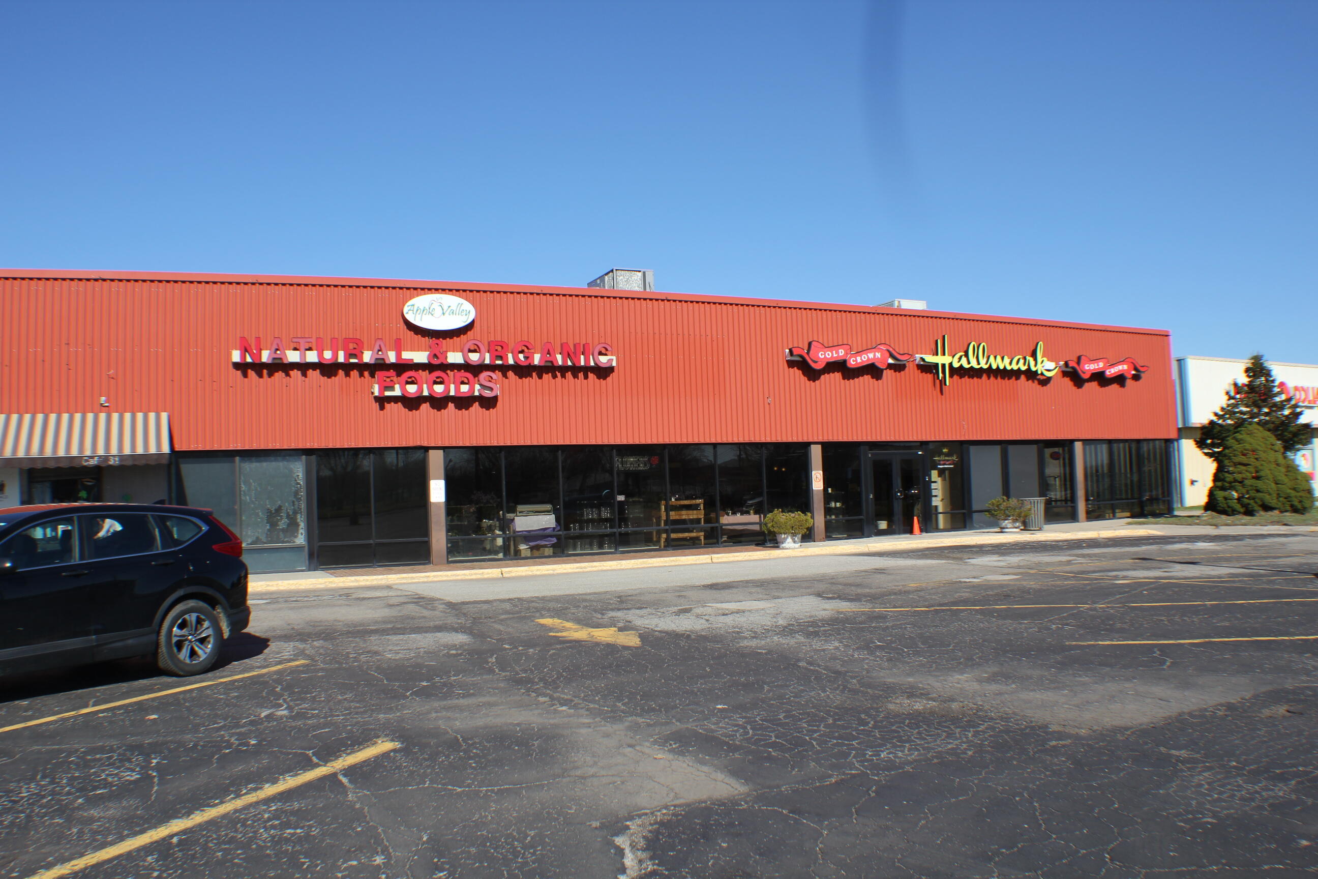 9067 N US Highway 31