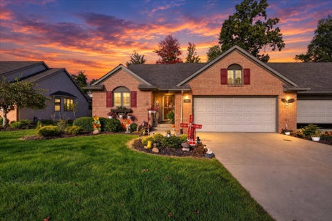 Photo for 905 S Hawthorne Court