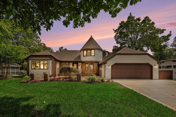 1530 EDGEWOOD AVE SE, GRAND RAPIDS, MI 49506 - Image 154ec0062c224a3732834de470bb1ff0/3523725658