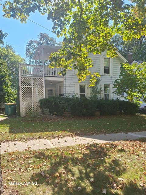 Photo for 207 W Henry Street