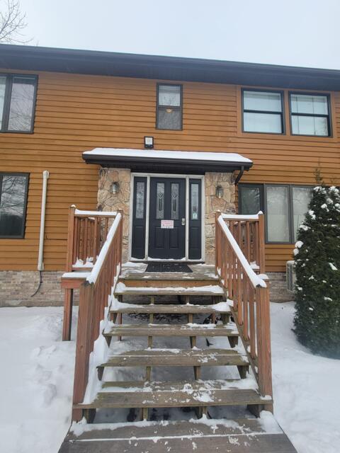 Coloma, Michigan 49038, United States, 2 Bedrooms Bedrooms, ,1 BathroomBathrooms,Residential,Pending,2155