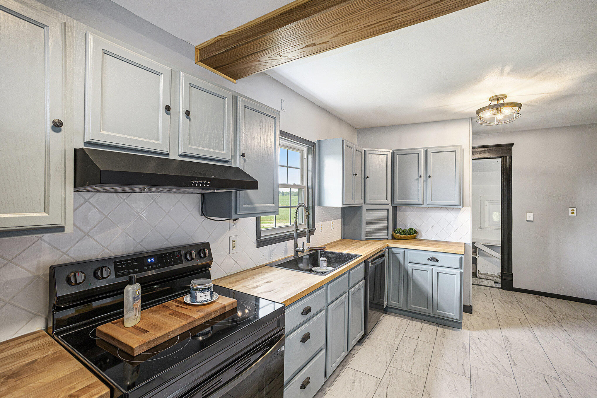 Quincy, Michigan 49082, United States, 3 Bedrooms Bedrooms, ,1 BathroomBathrooms,Residential,Active,202021