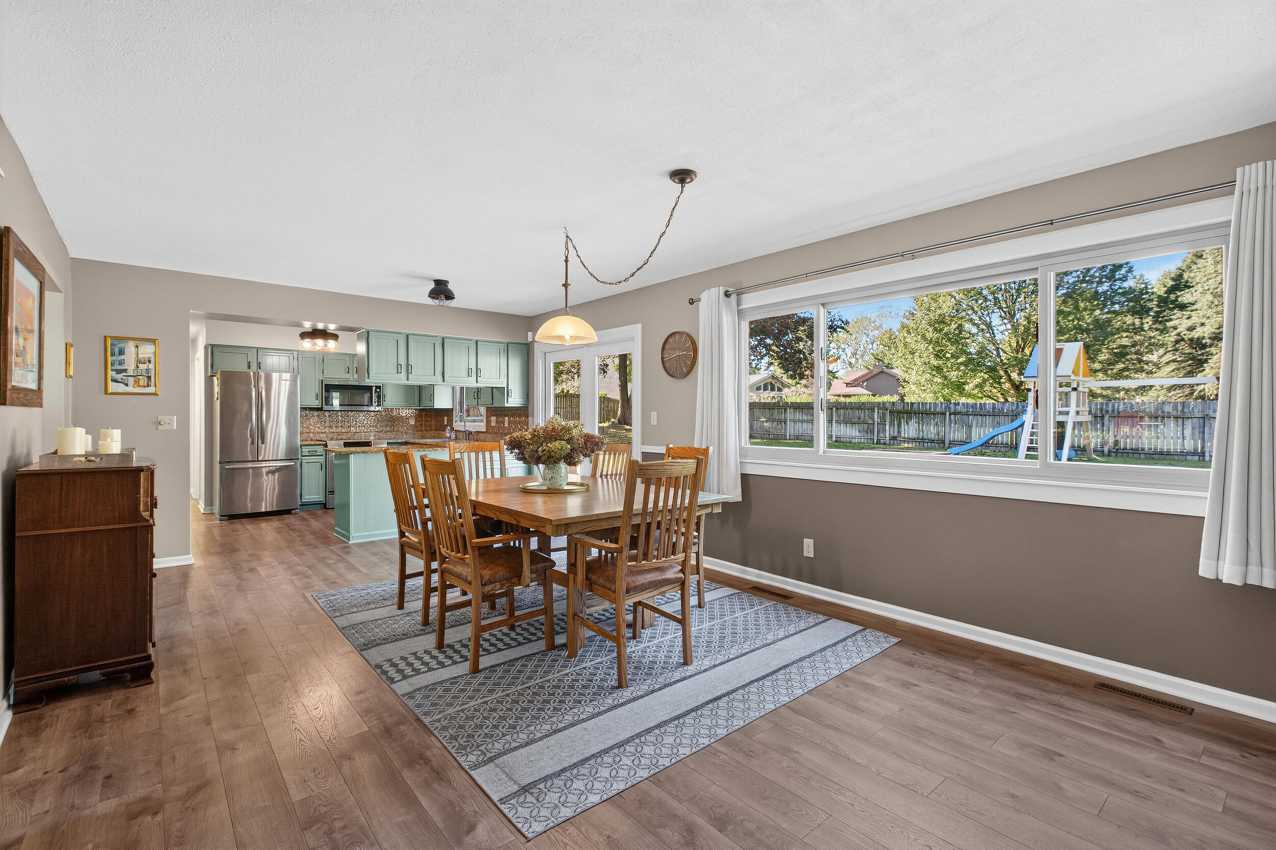 4234 Landings Lane