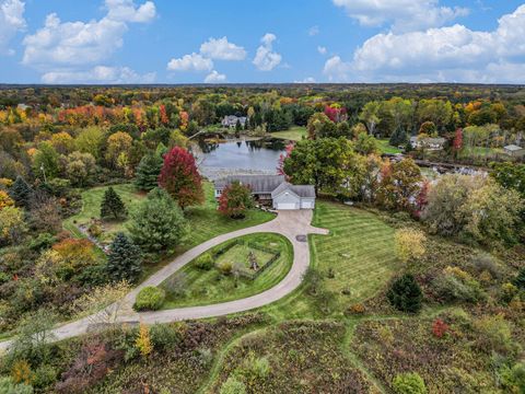 Photo of 9480 Vincent Avenue SE, Alto, MI 49302 (MLS # 25053911)