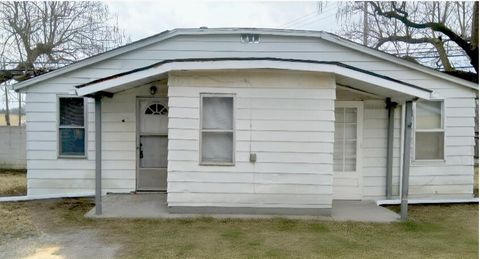 22100 Hawthorne Street Farmington MI 48336