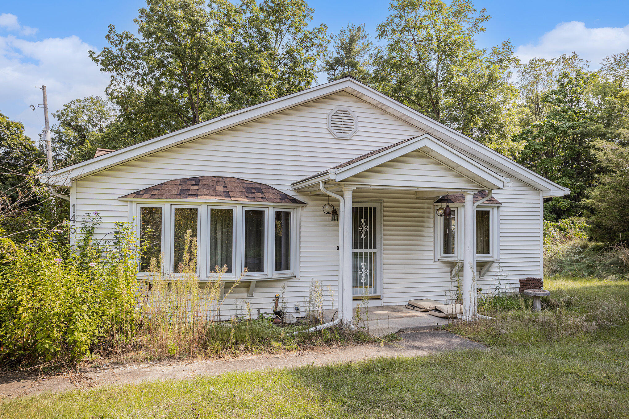 Battle Creek, Michigan 49014, United States, 2 Bedrooms Bedrooms, ,2 BathroomsBathrooms,Residential,Pending,187525