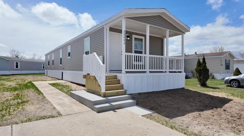20793 Grandville Road Unit 212, Big Rapids, MI 49307 - MLS#: 25019953