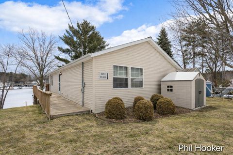 Photo of 2055 N White Birch Drive, Mears, MI 49436 (MLS # 26007426)