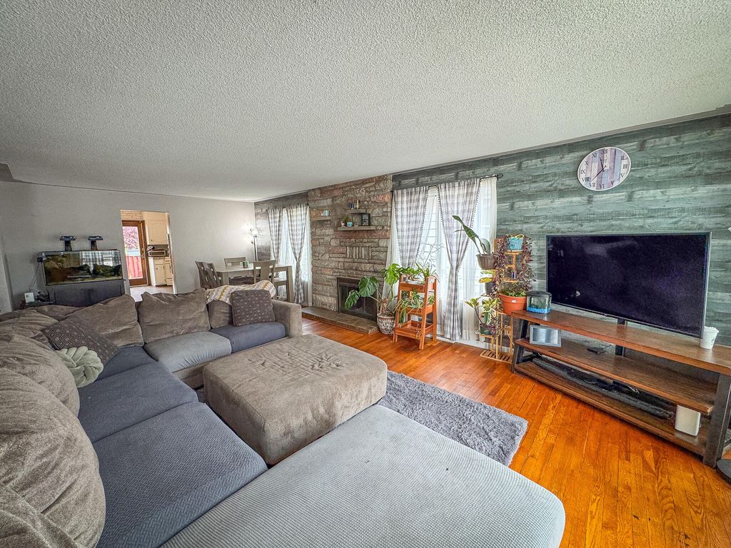 Photo of 2074 W Sherman Boulevard, Muskegon, MI 49441 (MLS # 25057838)